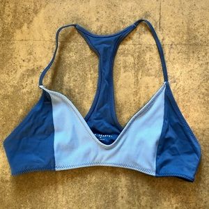 Perfect condition, only worn once. Marked as a medium, fits true to size.